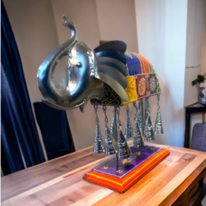Metal elephant 10 inch